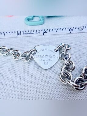 Return to Tiffany & Co. Heart Tag Bracelet in Silver, 7.25”